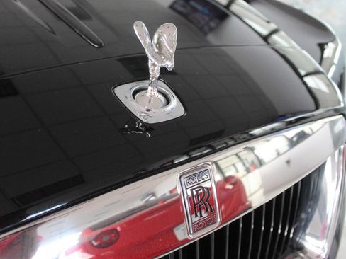 Used 2019 Rolls-Royce Ghost image 7