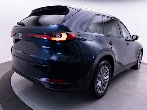Certified 2025 MAZDA CX-90 Plug-In Hybrid w/ Preferred AWD/4WD image 17