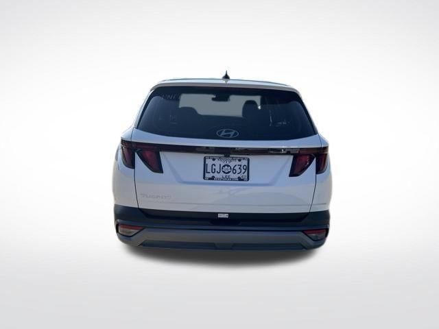 Used 2026 Hyundai Tucson SE FWD image 4
