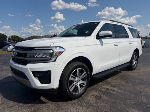 Used 2024 Ford Expedition Max XLT AWD/4WD image 4