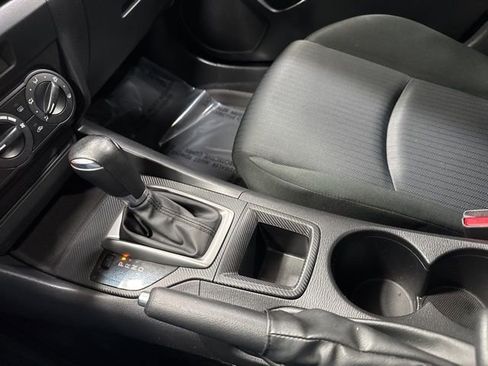 Used 2014 MAZDA MAZDA3 i Sport image 18