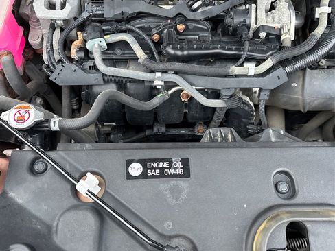 Used 2021 Toyota Sienna LE image 13