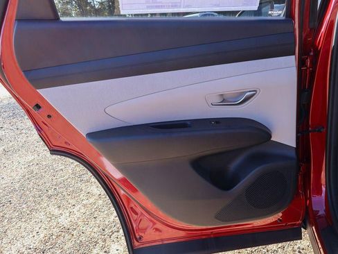 New 2026 Hyundai Tucson SEL image 13