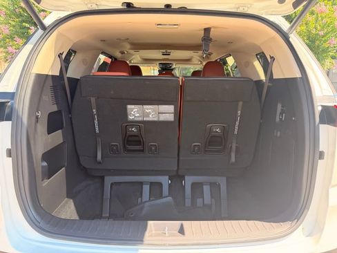Certified 2023 Kia Carnival SX Prestige FWD image 26