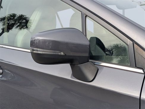 Used 2023 Subaru Crosstrek 2.5i Limited w/ Moonroof Package image 10