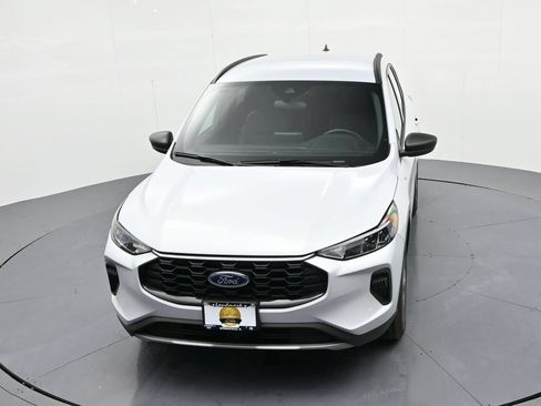 Used 2025 Ford Escape ST-Line AWD/4WD image 17