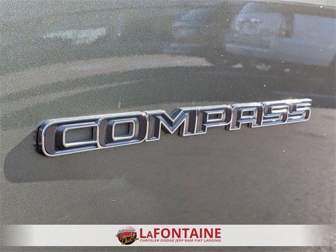 Used 2020 Jeep Compass Limited image 10