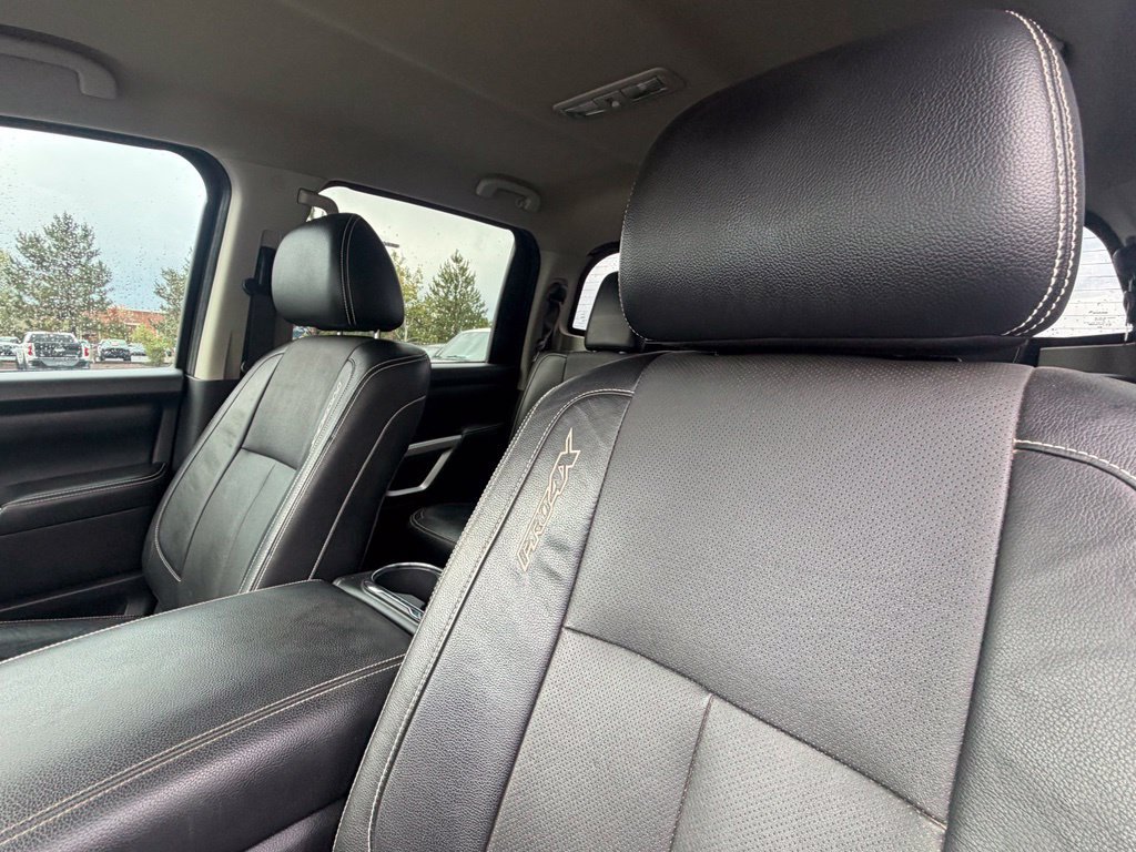 Used 2017 Nissan Titan PRO-4X w/ Pro-4x Convenience Package AWD/4WD image 21