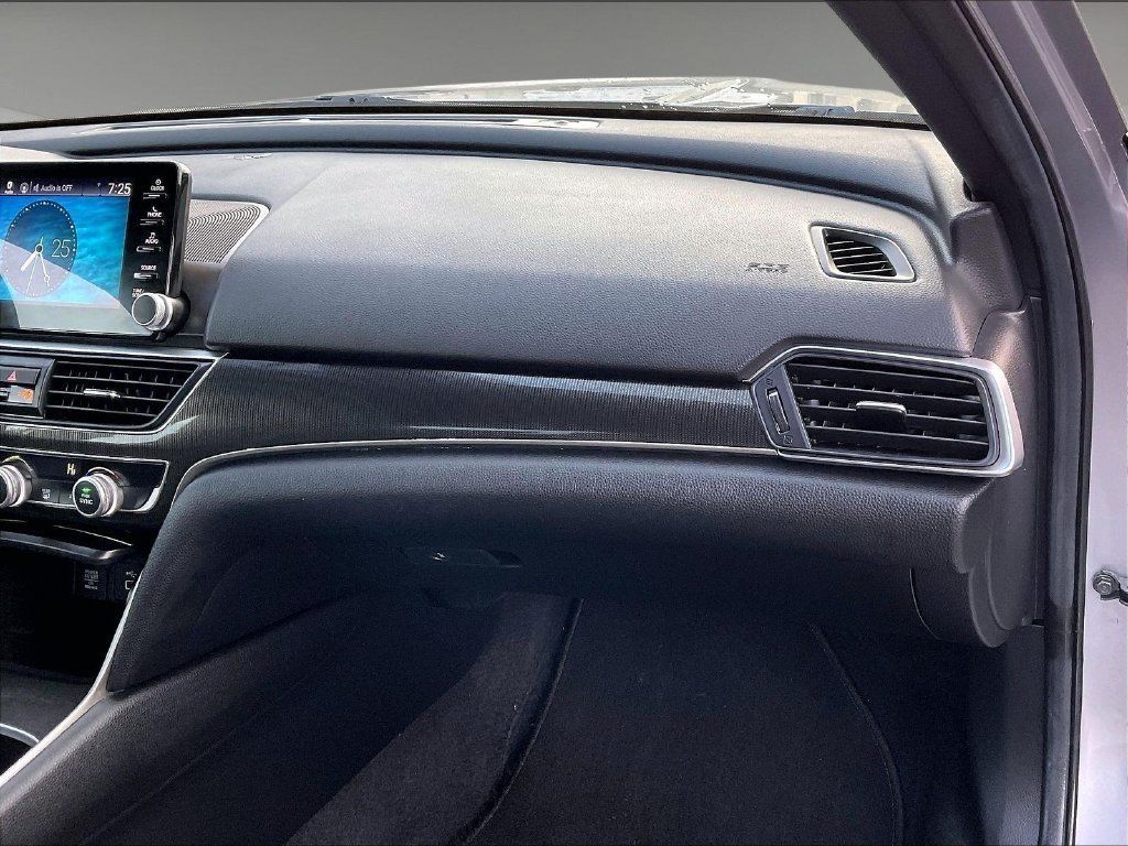 Used 2021 Honda Accord Sport image 13