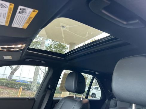 Used 2024 Mercedes-Benz GLE 450e 4MATIC image 17