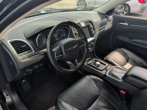 Used 2016 Chrysler 300 C w/ Safetytec Plus Group AWD/4WD image 27