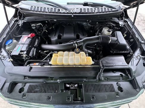 Used 2018 Ford Expedition Limited w/ Equipment Group 302A image 38