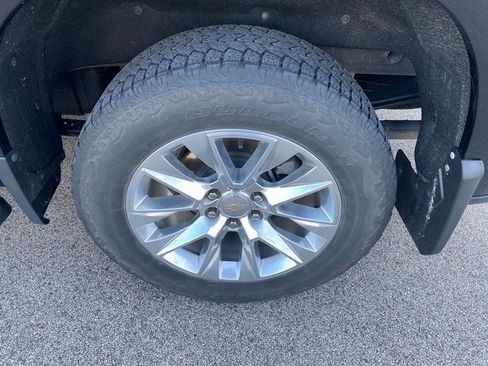 Used 2021 Chevrolet Silverado 1500 LTZ image 9