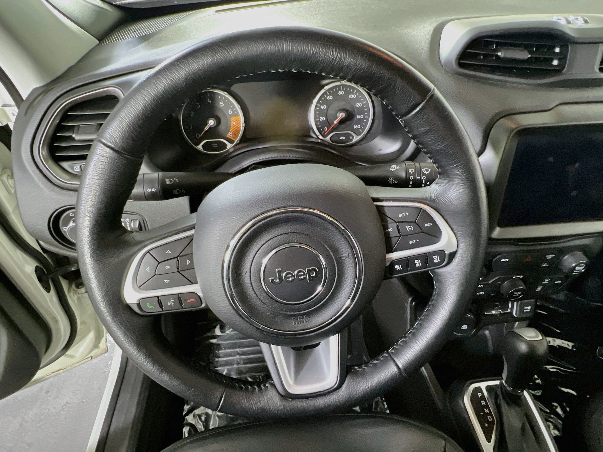 Used 2023 Jeep Renegade Limited AWD/4WD image 11