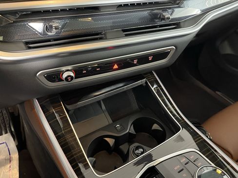 Certified 2025 BMW X5 xDrive40i w/ Executive Package image 14