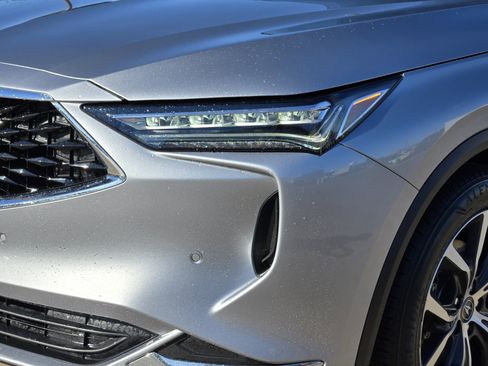 Certified 2023 Acura MDX FWD w/ Technology Package image 9