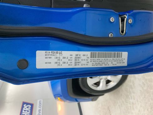 Used 2018 Jeep Compass Latitude w/ Popular Equipment Group image 12