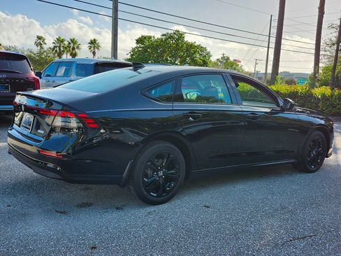 New 2025 Honda Accord SE image 13