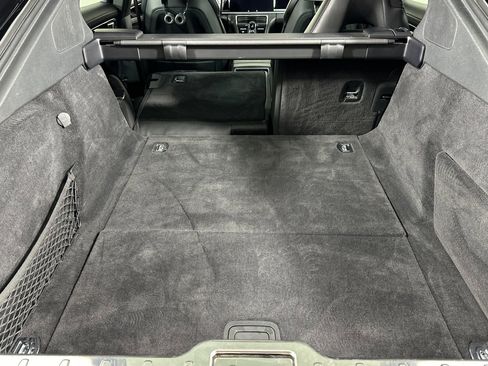 Used 2018 Porsche Panamera 4 image 15