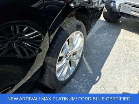 Used 2019 Ford Expedition Max Platinum AWD/4WD image 12