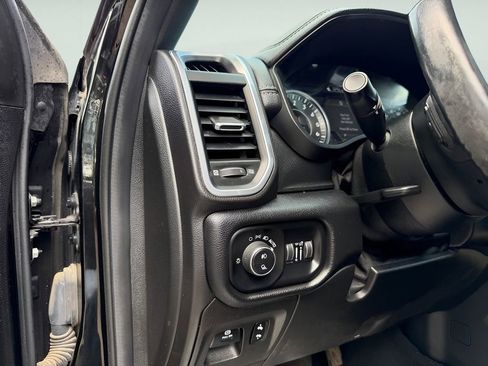 Used 2019 RAM 1500 Laramie AWD/4WD image 24
