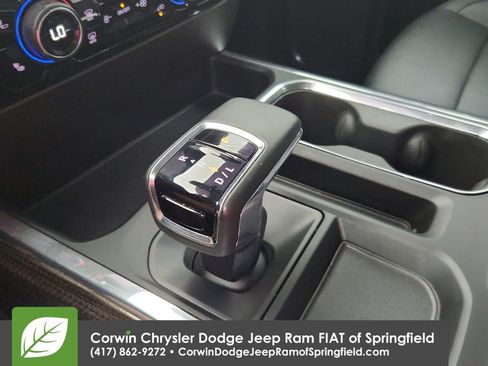 Used 2024 Chevrolet Silverado 1500 RST AWD/4WD image 27
