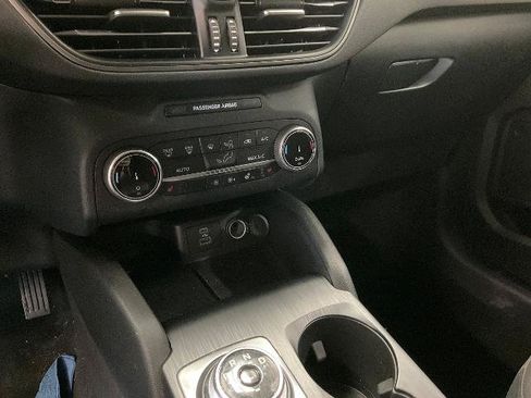 Certified 2023 Ford Escape Active AWD/4WD image 16