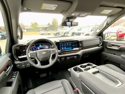 New 2026 Chevrolet Silverado 1500 LT w/ Leather Package image 36