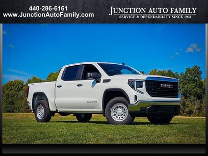 New 2026 GMC Sierra 1500 Pro w/ Pro Value Package
