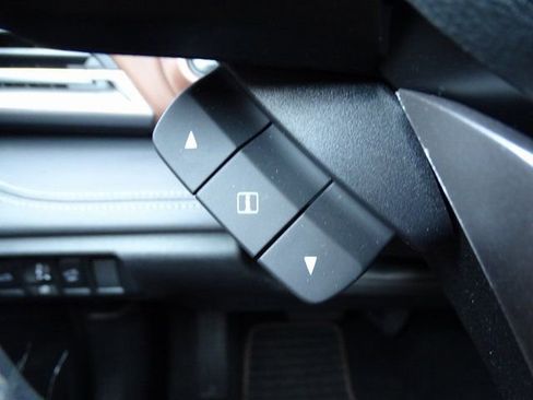 Certified 2022 Subaru Outback Touring image 23