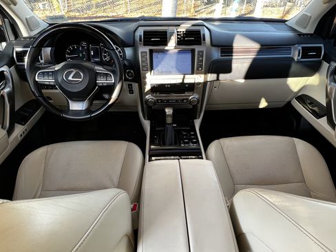 Used 2021 Lexus GX 460 Luxury image 35