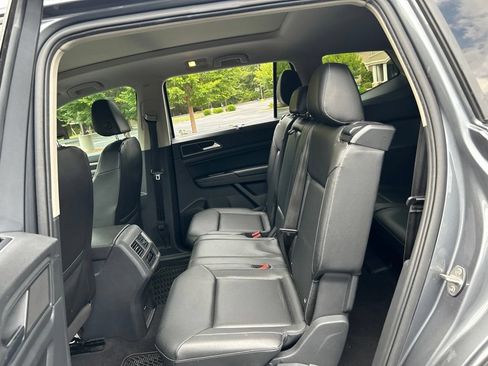 Used 2019 Volkswagen Atlas SEL FWD image 43