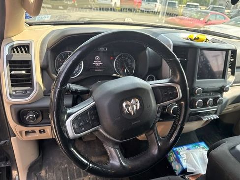 Used 2020 RAM 1500 Big Horn AWD/4WD image 8