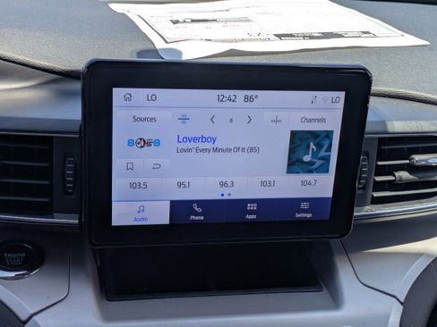 Used 2023 Ford Explorer XLT w/ Equipment Group 202A AWD/4WD image 22