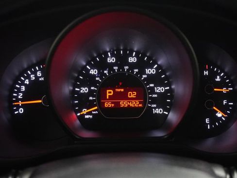 Used 2015 Kia Soul + FWD image 29