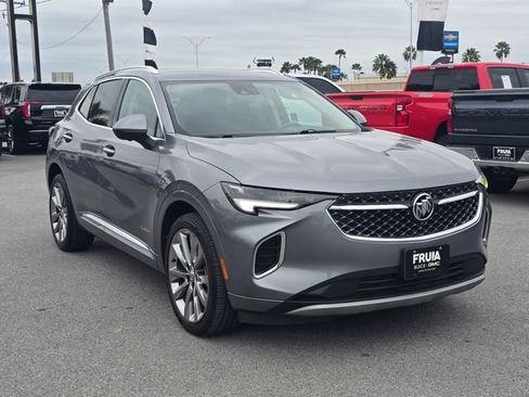 Used 2022 Buick Envision Avenir w/ Technology Package II image 3