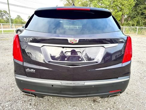 Used 2018 Cadillac XT5 Luxury w/ Driver Awareness Package FWD image 8