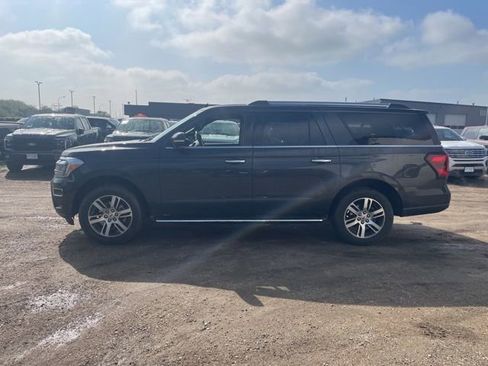 Used 2022 Ford Expedition Max Limited AWD/4WD image 3