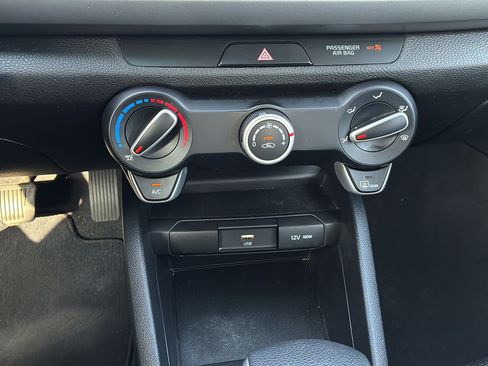 Used 2023 Kia Rio S FWD image 22