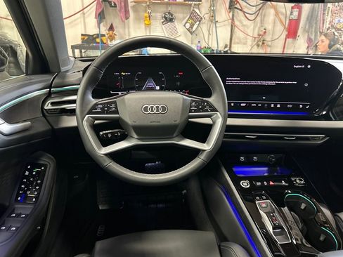 Certified 2025 Audi A5 2.0T Premium Plus w/ Premium Plus image 19