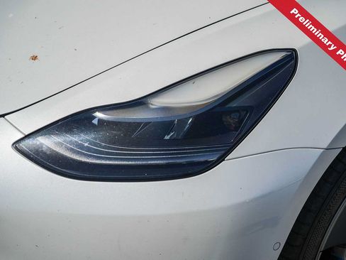 Used 2021 Tesla Model 3 Standard Range Plus RWD image 2