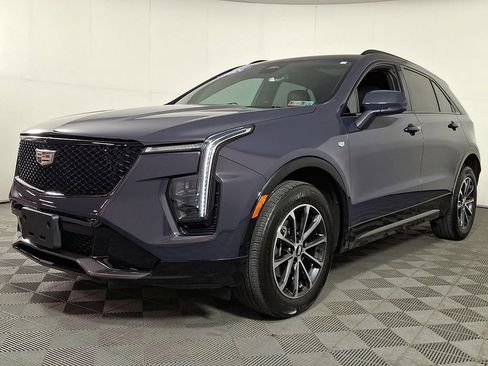 Used 2024 Cadillac XT4 Sport w/ Cold Weather Package AWD/4WD image 6