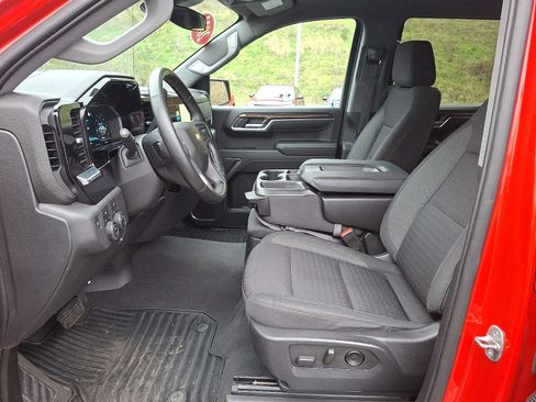 Used 2023 Chevrolet Silverado 1500 LT image 14