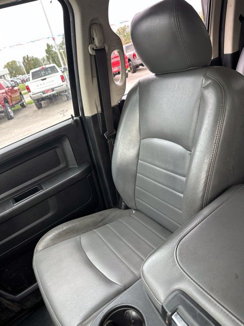 Used 2016 RAM 3500 Tradesman w/ Chrome Appearance Group AWD/4WD image 33