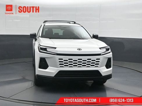 New 2026 Toyota RAV4 SE w/ Convenience Package AWD/4WD image 5