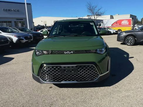 Used 2023 Kia Soul EX image 3