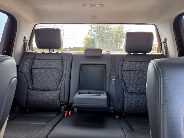 Used 2023 Toyota Tundra Limited w/ TRD Off-Road Package AWD/4WD image 18