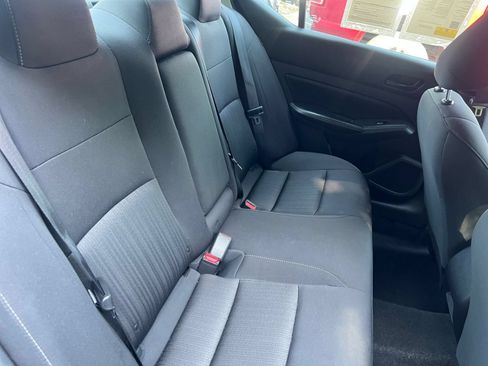 Used 2026 Nissan Altima 2.5 SV FWD image 35
