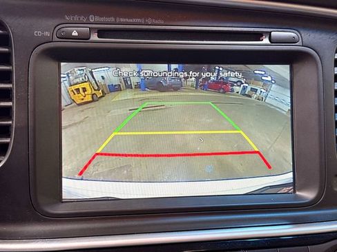 Used 2015 Kia Optima EX image 16