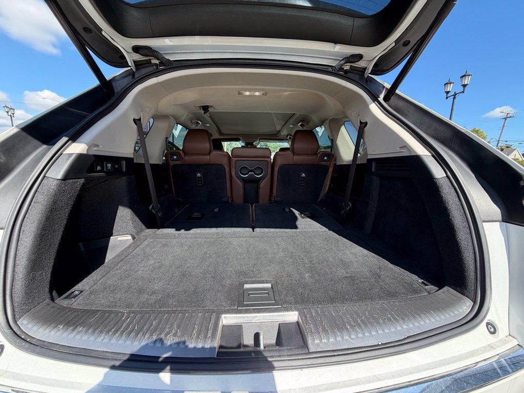 Used 2023 Acura MDX w/ Advance Package AWD/4WD image 15
